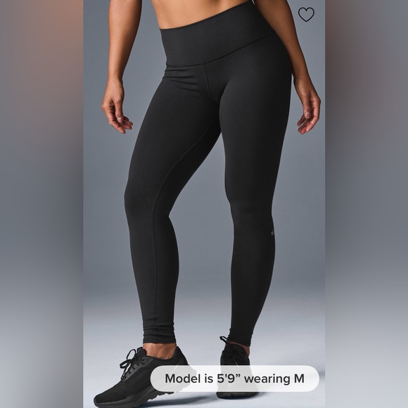 ALO Yoga NWOT Airbrush High Waist Women's Black Leggings Size S - Picture 3 of 8